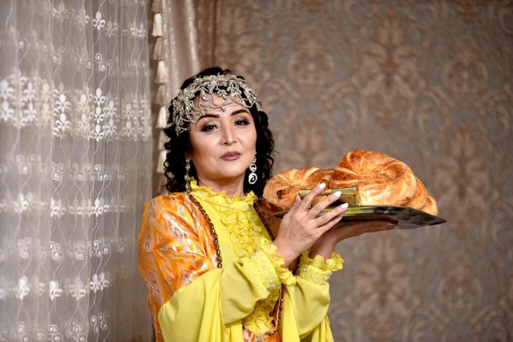 Atila Altaunbay business